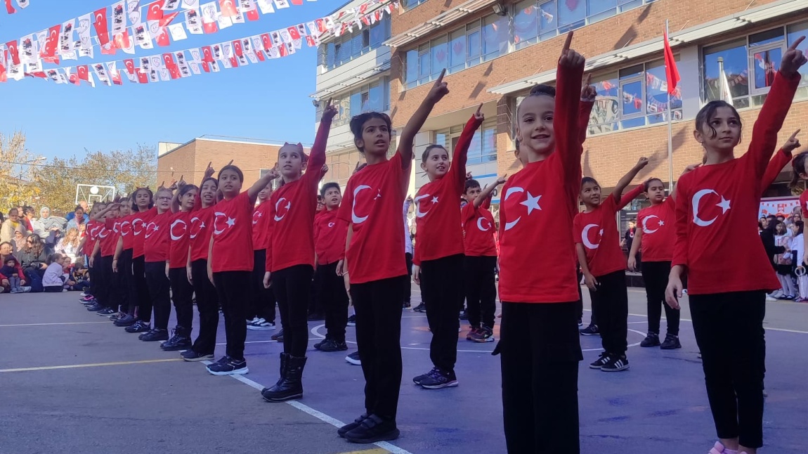 29 Ekim Cumhuriyet Bayramımızın 101. yılını okulumuzda coşkuyla kutladık.